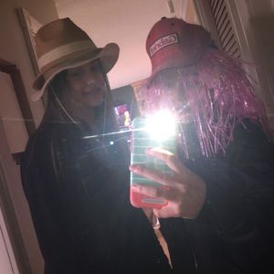 Meet your Posher, Bobbi